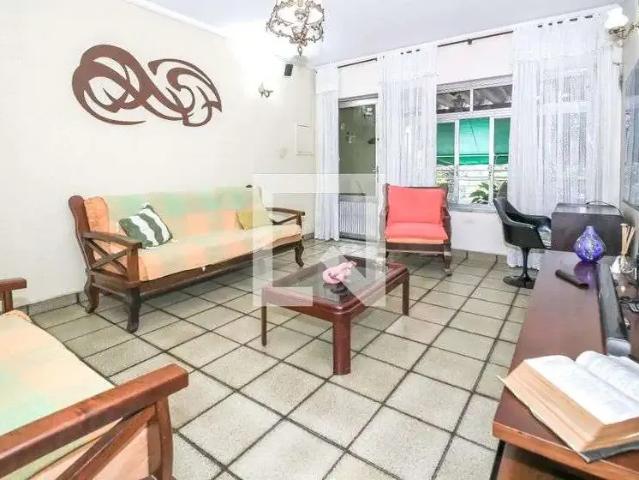 Casa / Sobrado para Locação em São Paulo/SP Água Fria 2 Quartos