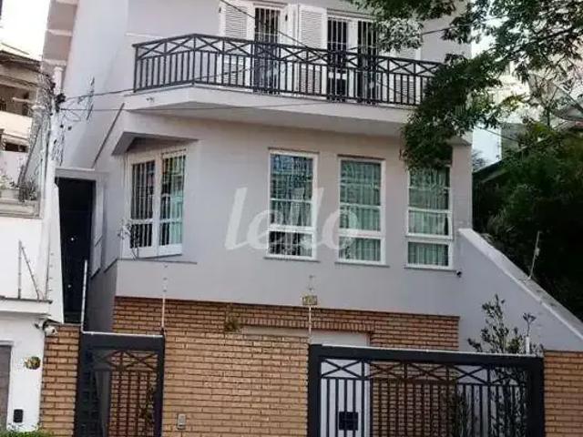 Casa / Sobrado para Locação em São Paulo/SP Água Fria 3 Quartos