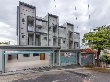 Casa / Sobrado para Locação em São Paulo/SP Água Fria 3 Quartos