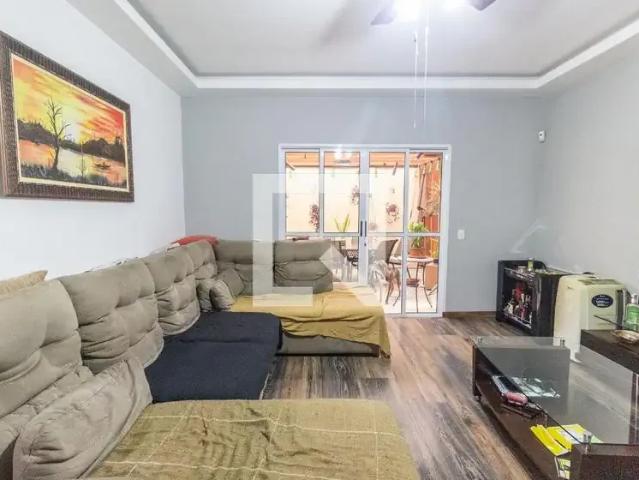 Casa / Sobrado para Locação em São Paulo/SP Água Fria 4 Quartos