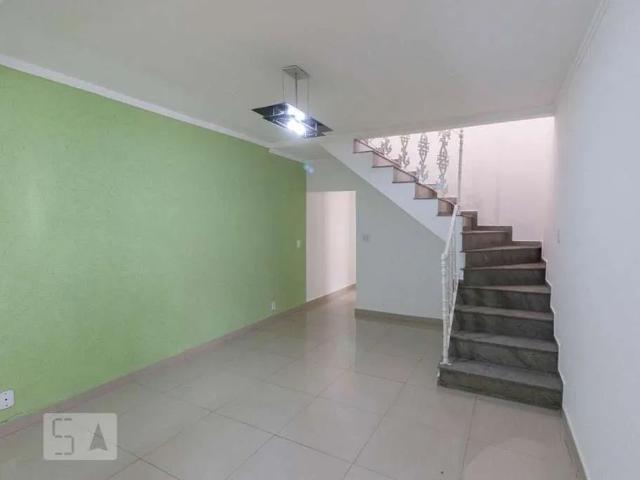 Casa / Sobrado para Locação em São Paulo/SP Água Fria 4 Quartos