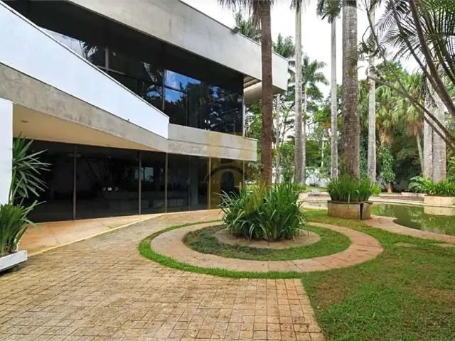 Casa / Sobrado para Locação em São Paulo/SP Alto da Boa Vista 4 Quartos