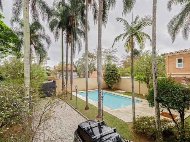 Casa / Sobrado para Locação em São Paulo/SP Alto da Boa Vista 5 Quartos