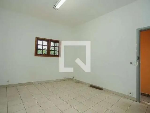 Casa / Sobrado para Locação em São Paulo/SP Alto da Lapa 2 Quartos