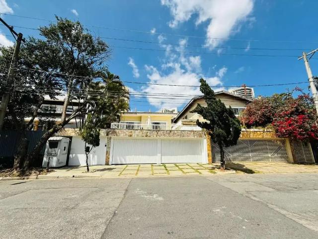 Casa / Sobrado para Locação em São Paulo/SP Alto da Lapa 3 Quartos