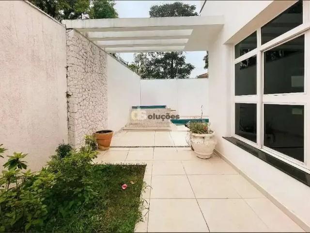 Casa / Sobrado para Locação em São Paulo/SP Alto da Lapa 8 Quartos