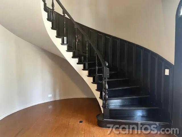 Casa / Sobrado para Locação em São Paulo/SP Alto de Pinheiros 3 Quartos