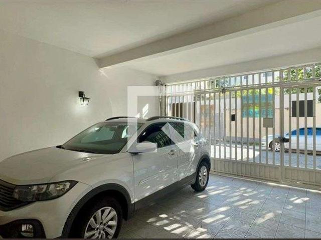 Casa / Sobrado para Locação em São Paulo/SP Alto de Pinheiros 3 Quartos