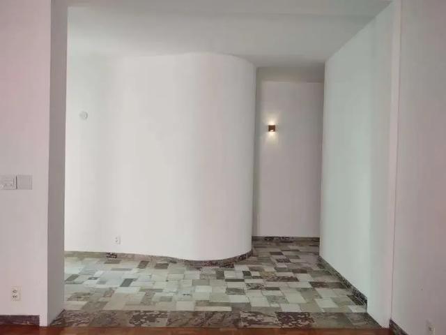 Casa / Sobrado para Locação em São Paulo/SP Alto de Pinheiros 2 Quartos