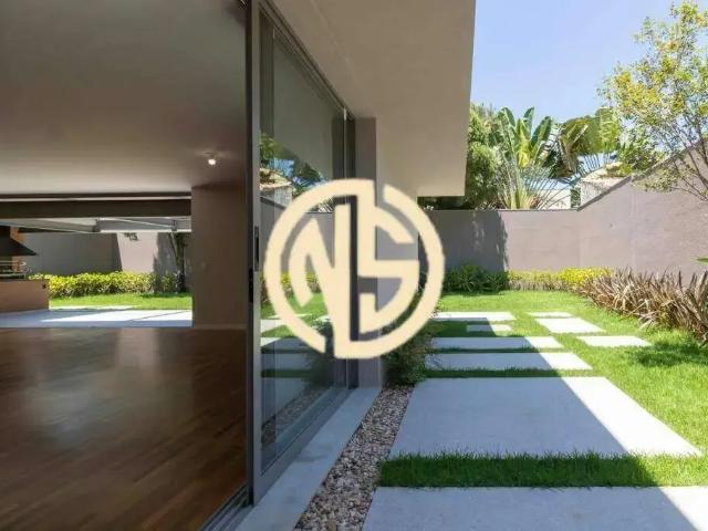 Casa / Sobrado para Locação em São Paulo/SP Alto de Pinheiros 4 Quartos