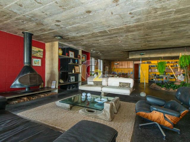 Casa / Sobrado para Locação em São Paulo/SP Alto de Pinheiros 4 Quartos