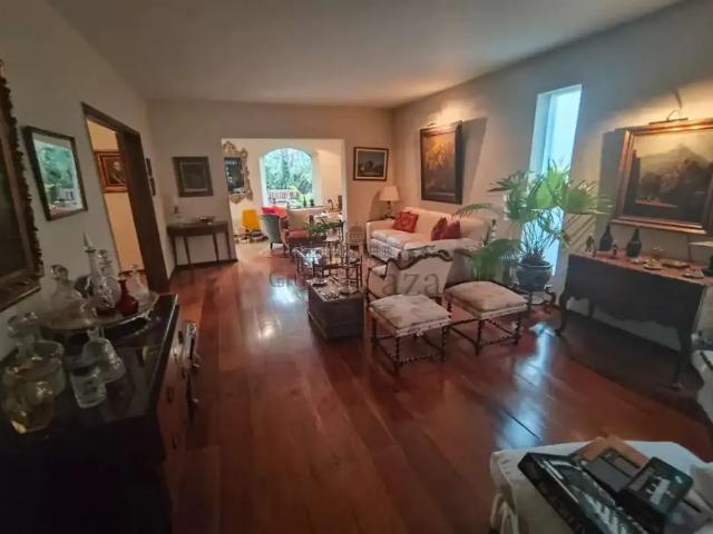 Casa / Sobrado para Locação em São Paulo/SP Alto de Pinheiros 4 Quartos