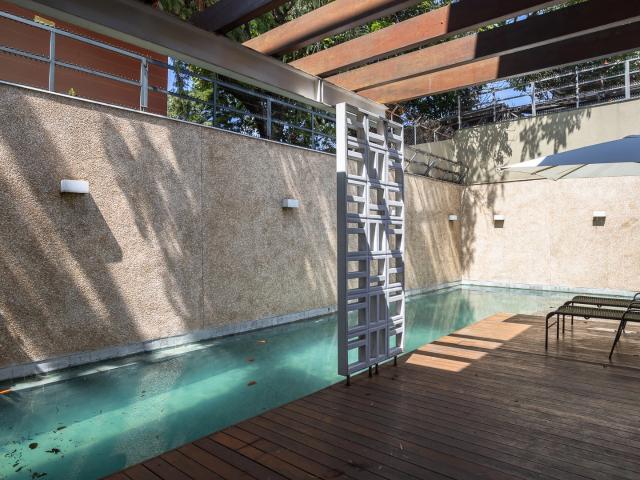 Casa / Sobrado para Locação em São Paulo/SP Alto de Pinheiros 4 Quartos