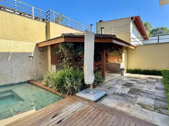 Casa / Sobrado para Locação em São Paulo/SP Alto de Pinheiros 4 Quartos