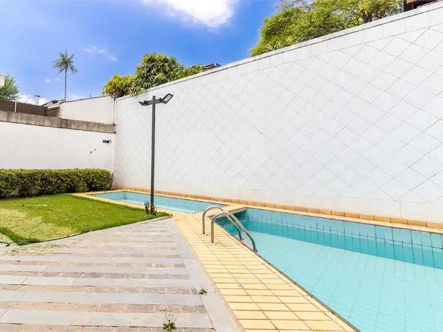 Casa / Sobrado para Locação em São Paulo/SP Alto de Pinheiros 5 Quartos