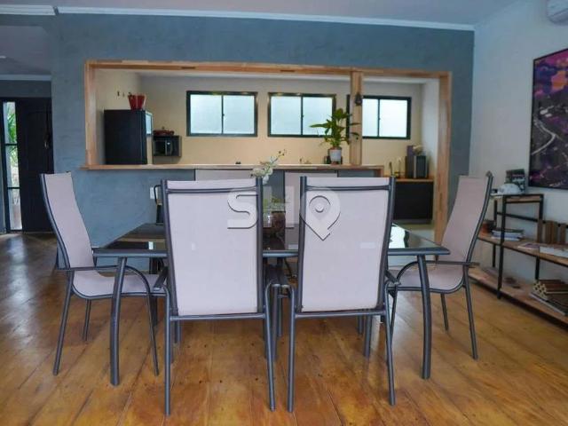 Casa / Sobrado para Locação em São Paulo/SP Alto de Pinheiros 5 Quartos