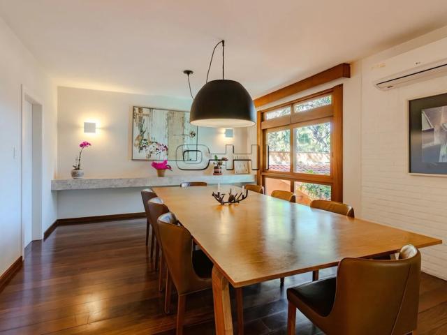 Casa / Sobrado para Locação em São Paulo/SP Alto de Pinheiros 5 Quartos