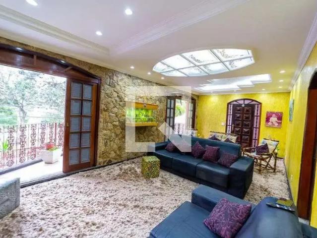Casa / Sobrado para Locação em São Paulo/SP Artur Alvim 3 Quartos
