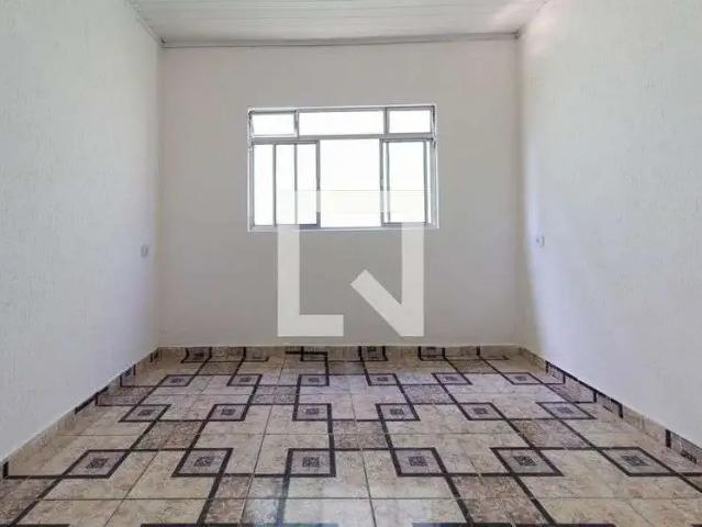 Casa / Sobrado para Locação em São Paulo/SP Artur Alvim 3 Quartos