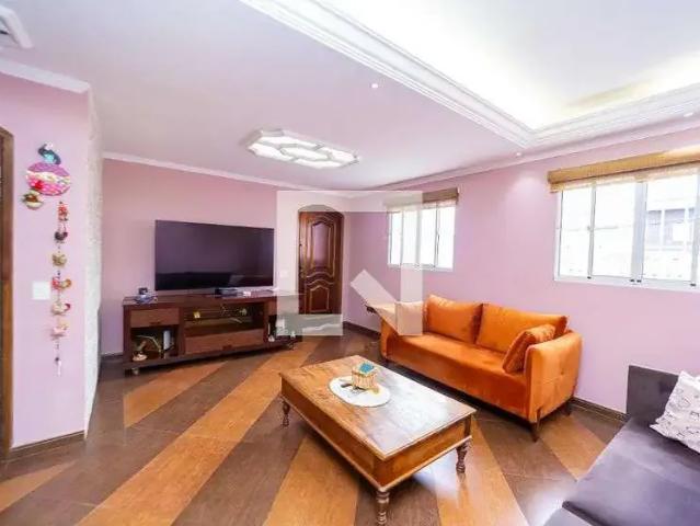 Casa / Sobrado para Locação em São Paulo/SP Artur Alvim 3 Quartos