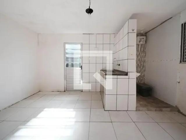 Casa / Sobrado para Locação em São Paulo/SP Artur Alvim 1 Quartos