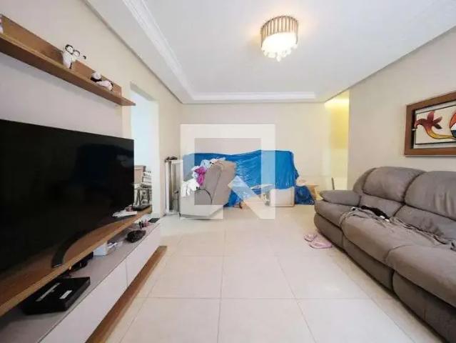 Casa / Sobrado para Locação em São Paulo/SP Artur Alvim 2 Quartos