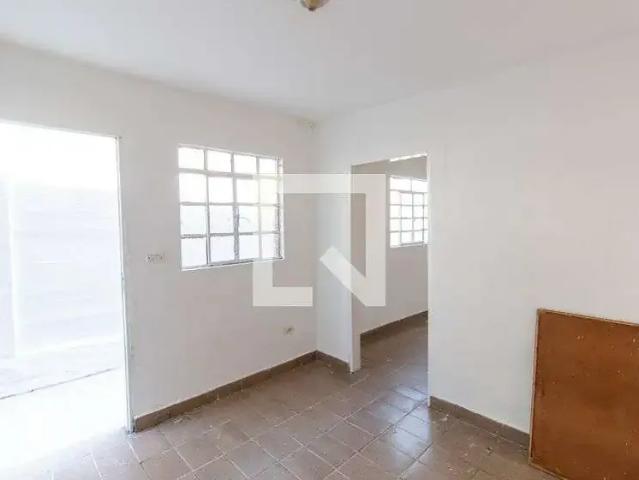 Casa / Sobrado para Locação em São Paulo/SP Artur Alvim 2 Quartos
