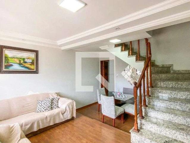 Casa / Sobrado para Locação em São Paulo/SP Artur Alvim 4 Quartos