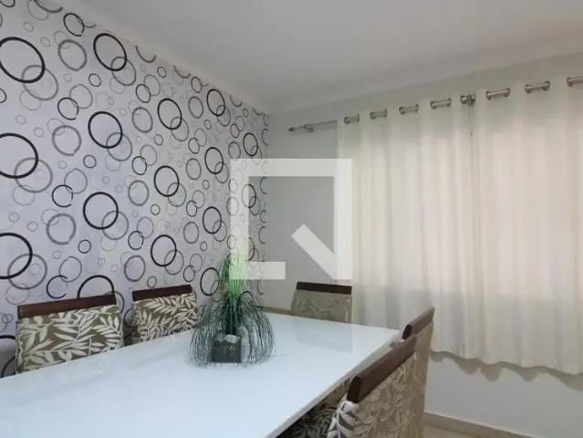 Casa / Sobrado para Locação em São Paulo/SP Artur Alvim 4 Quartos