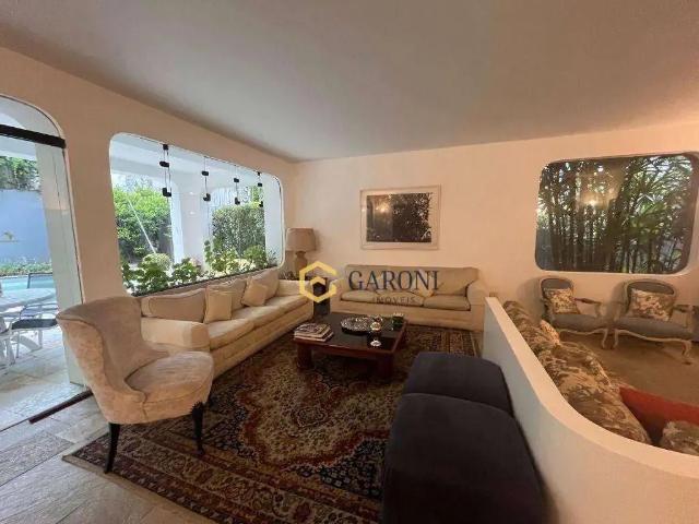 Casa / Sobrado para Locação em São Paulo/SP Alto de Pinheiros 5 Quartos