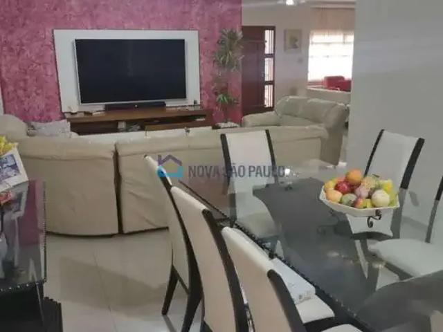 Casa / Sobrado para Locação em São Paulo/SP Bosque da Saúde 4 Quartos