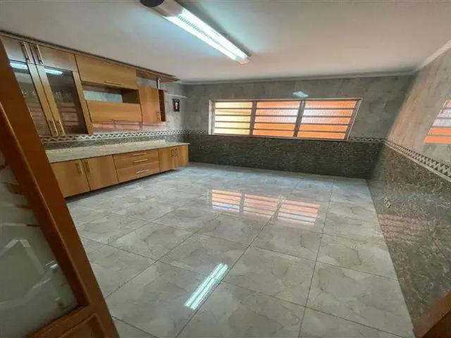 Casa / Sobrado para Locação em São Paulo/SP Bosque da Saúde 4 Quartos