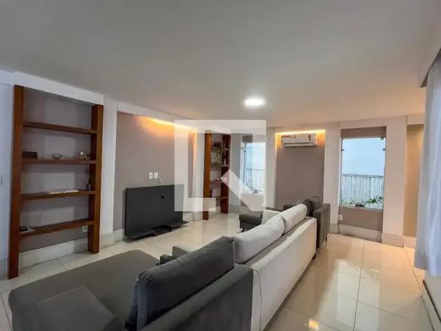 Casa / Sobrado para Locação em São Paulo/SP Bosque da Saúde 4 Quartos