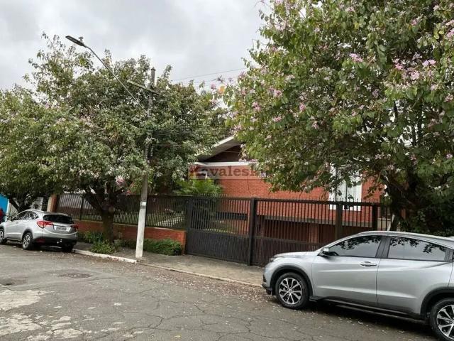 Casa / Sobrado para Locação em São Paulo/SP Bosque da Saúde 4 Quartos