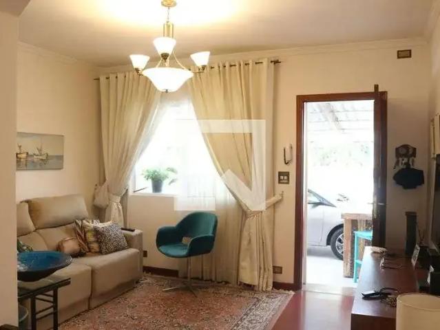 Casa / Sobrado para Locação em São Paulo/SP Barra Funda 4 Quartos