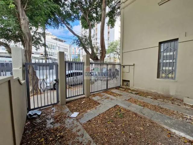 Casa / Sobrado para Locação em São Paulo/SP Barra Funda 4 Quartos