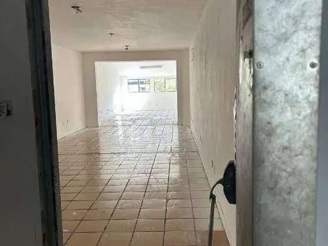 Casa / Sobrado para Locação em São Paulo/SP Bela Vista 4 Quartos