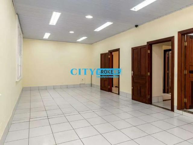 Casa / Sobrado para Locação em São Paulo/SP Bela Vista 17 Quartos