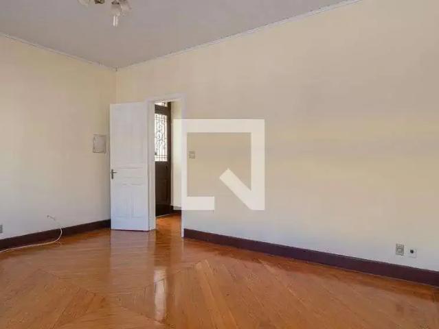 Casa / Sobrado para Locação em São Paulo/SP Bela Vista 2 Quartos