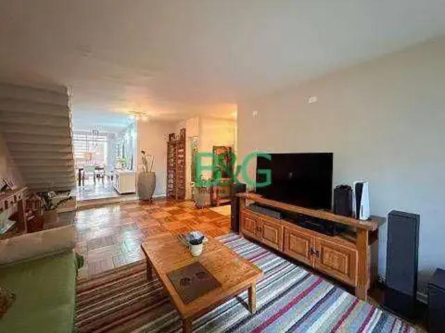 Casa / Sobrado para Locação em São Paulo/SP Brooklin 3 Quartos