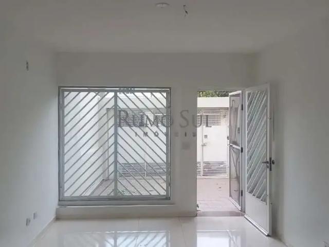 Casa / Sobrado para Locação em São Paulo/SP Brooklin 3 Quartos
