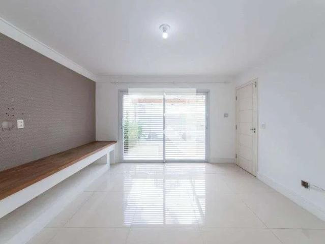 Casa / Sobrado para Locação em São Paulo/SP Brooklin 2 Quartos
