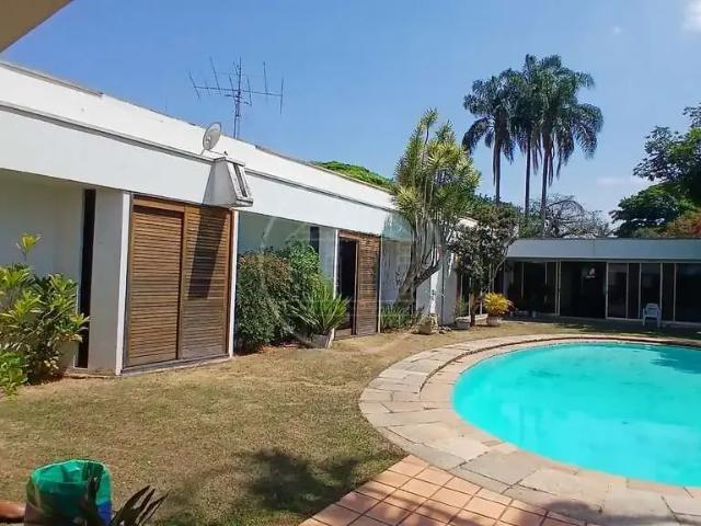 Casa / Sobrado para Locação em São Paulo/SP Brooklin 4 Quartos