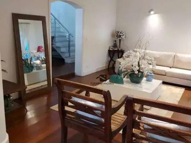 Casa / Sobrado para Locação em São Paulo/SP Butantã 4 Quartos