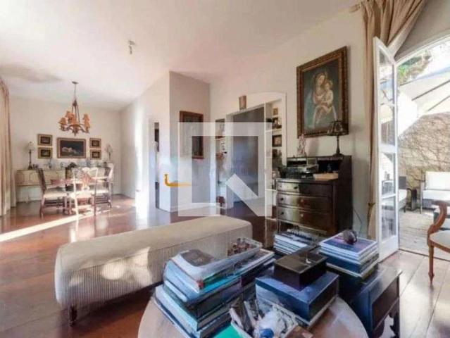 Casa / Sobrado para Locação em São Paulo/SP Butantã 4 Quartos