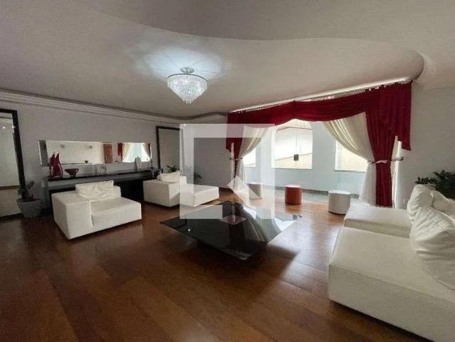 Casa / Sobrado para Locação em São Paulo/SP Butantã 7 Quartos