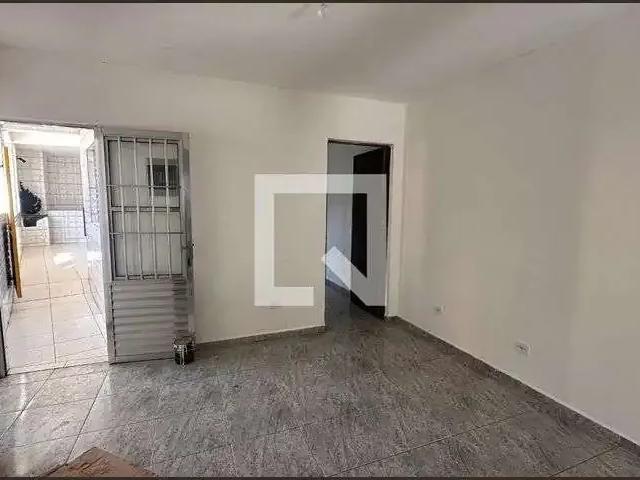 Casa / Sobrado para Locação em São Paulo/SP Guarapiranga 1 Quartos