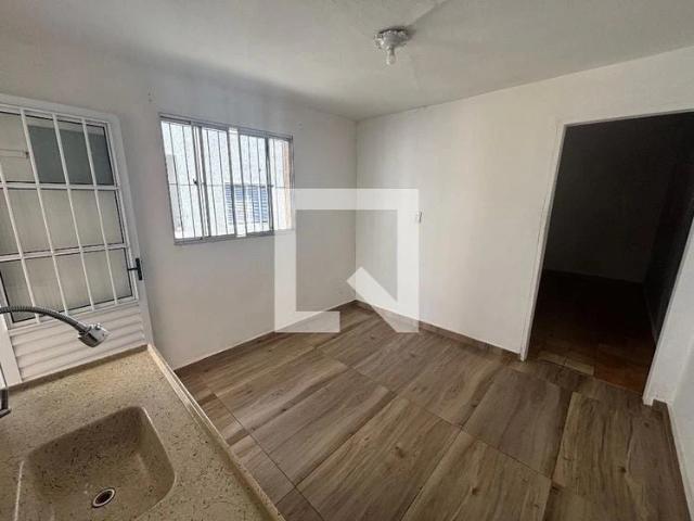 Casa / Sobrado para Locação em São Paulo/SP Ermelino Matarazzo 1 Quartos