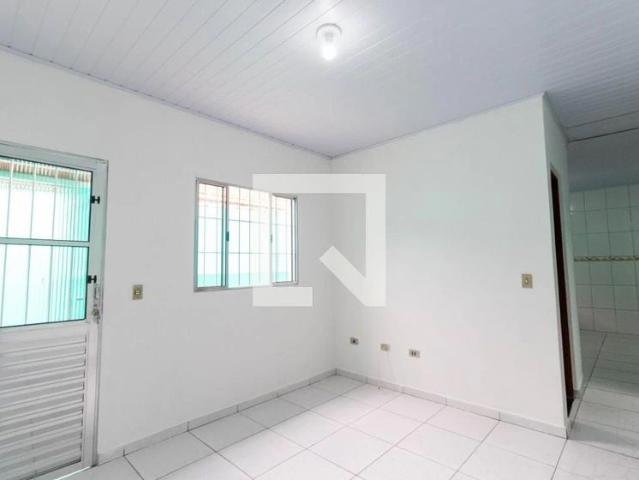 Casa / Sobrado para Locação em São Paulo/SP Ermelino Matarazzo 2 Quartos