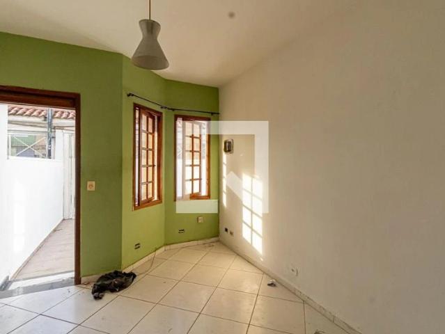Casa / Sobrado para Locação em São Paulo/SP Ermelino Matarazzo 2 Quartos